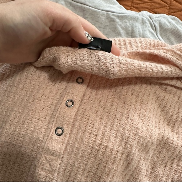 Torrid henley peplum waffle weave blouse women’s size 3x? Blush pink - Picture 2 of 3